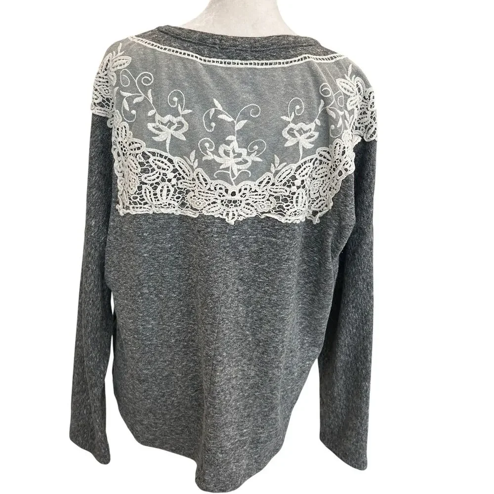 Anthropologie Lili's Closet Gray Knit Pullover White Lace Trim Womens Size Small